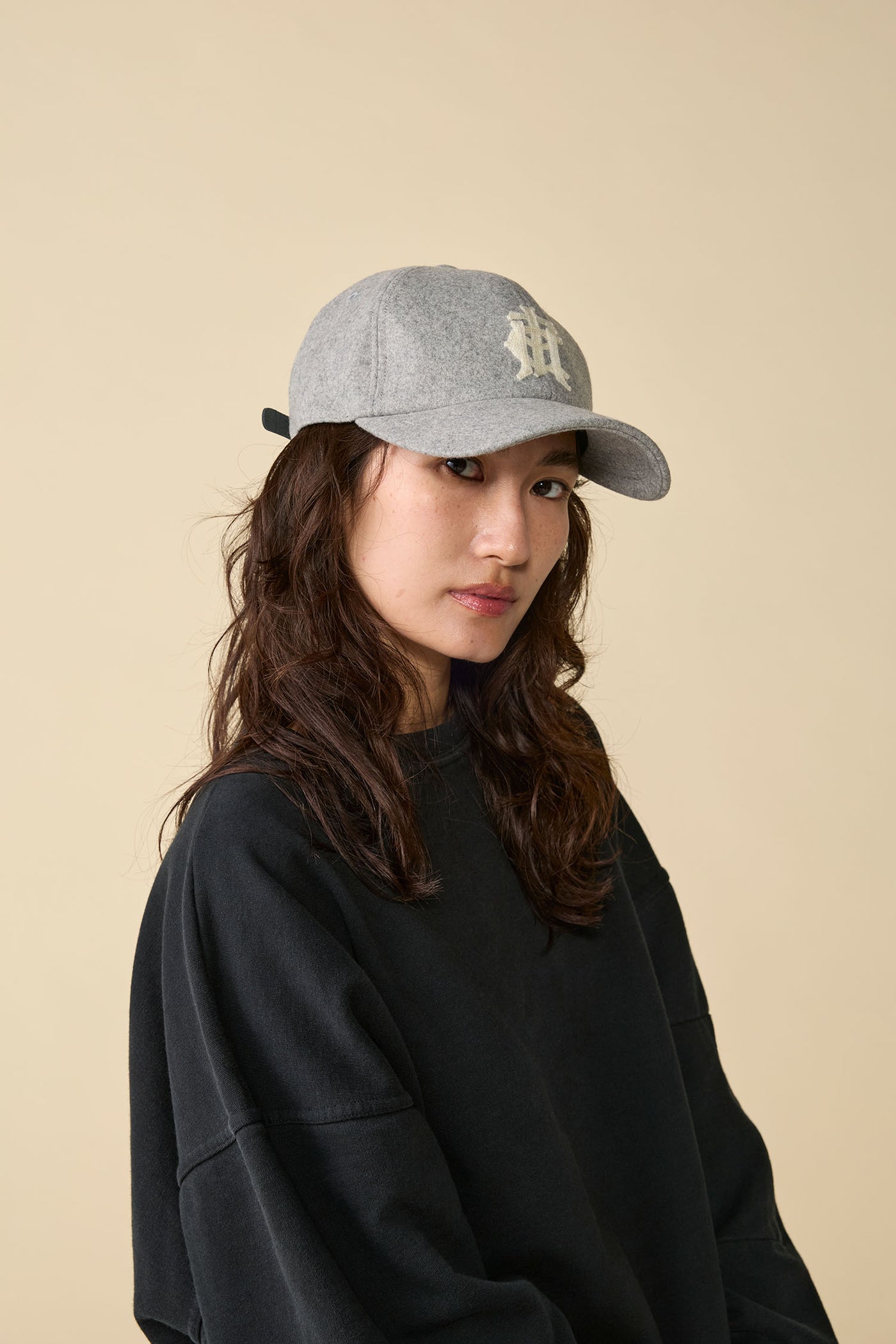 【新品】Bernhard Willhelm(VIA BUS STOP製)キャップ 新品】Bernhard Willhelm(VIA BUS STOP製)キャップ