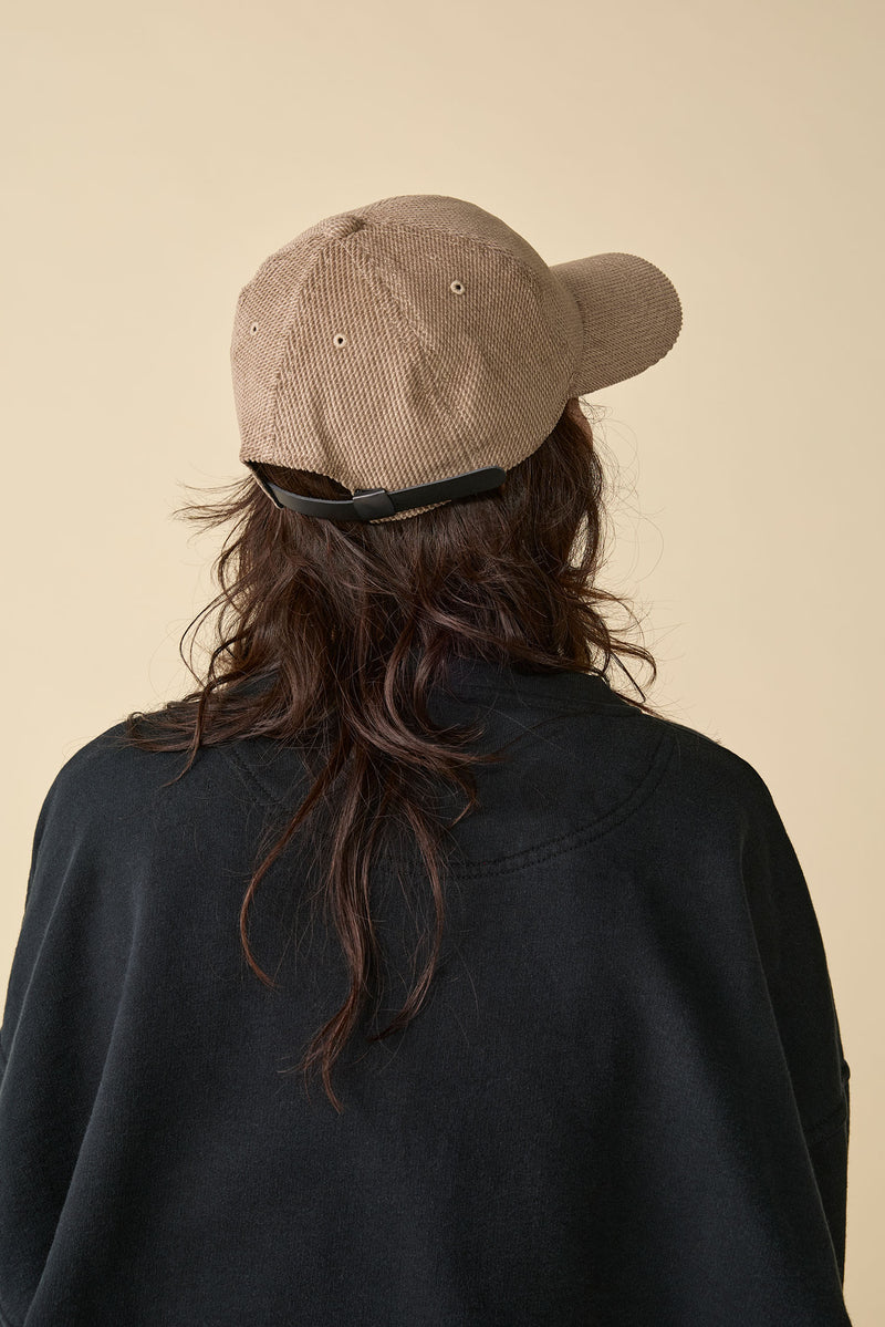 DEEP 6 PANEL CAP / PRINTED CODE / BEIGE