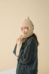 RABBIT KNIT / BALKY WOOL / LIGHT BEIGE