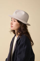 FELT HAT / RABBIT FRONT PINCH TASSEL / IVORY