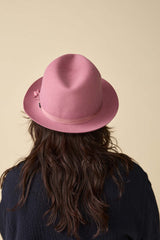 FELT HAT / RABBIT FRONT PINCH TASSEL / DARK PINK