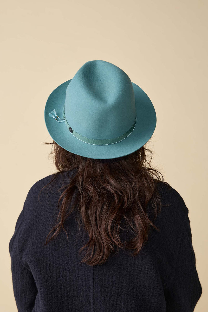 FELT HAT / RABBIT FRONT PINCH TASSEL / SKY BLUE
