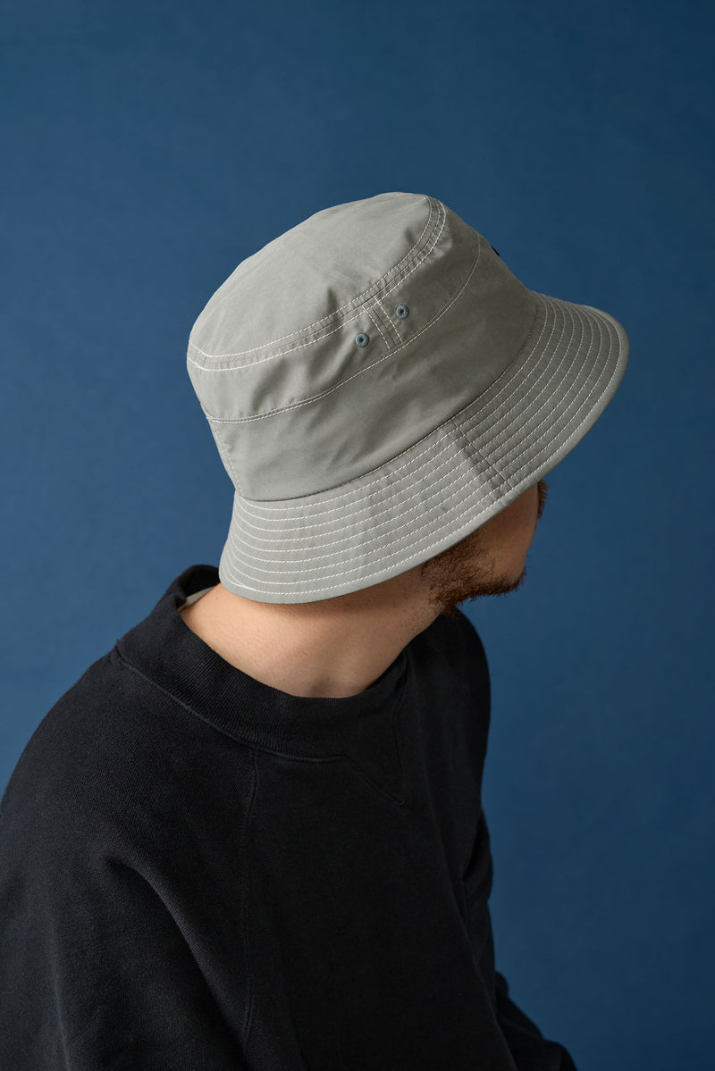 SWITCHED BUCKET HAT / DIVIDER CLOTH / GRAY