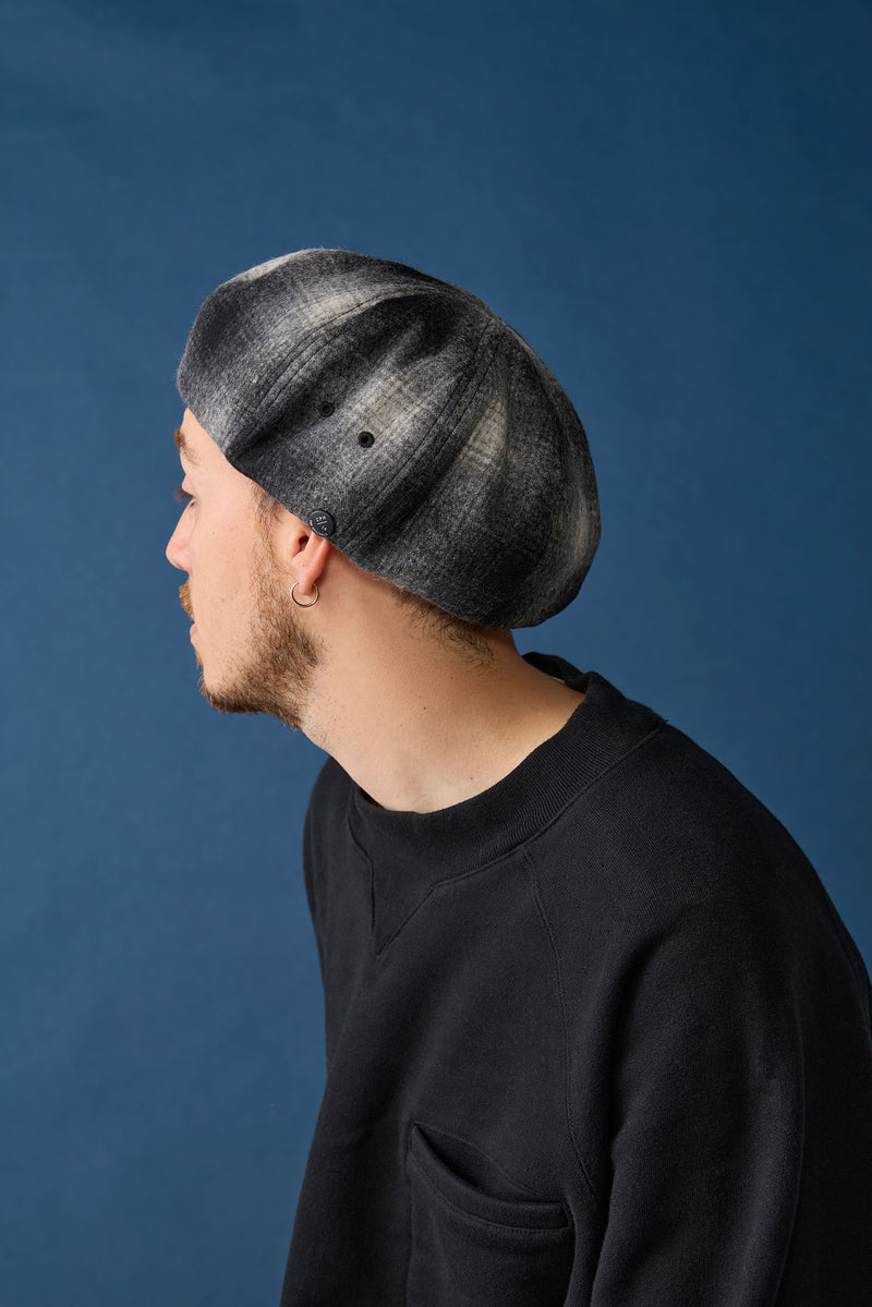 BERET / OMBRE CHECK / GRAY & BLACK