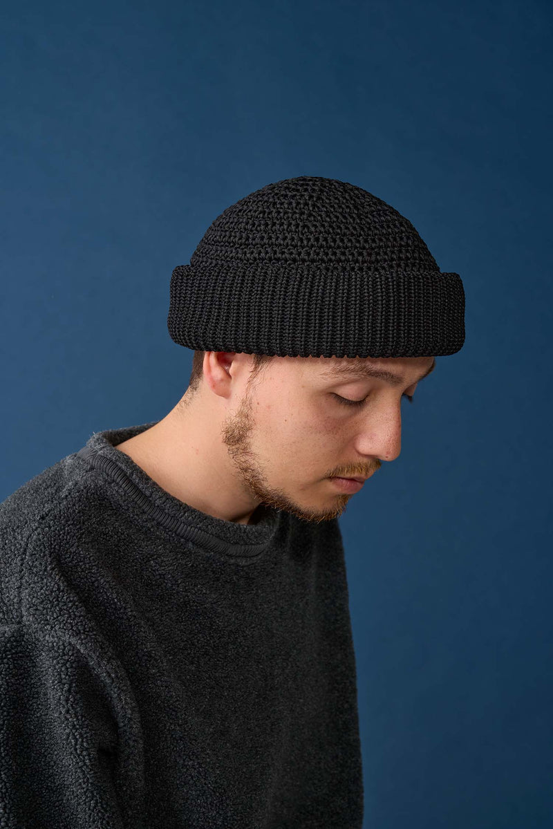 HAND KNITTING / FISHERMAN / BLACK