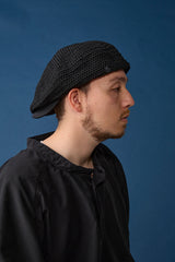 HAND KNITTING / CASQUETTE / BLACK