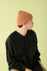 CUFF KNIT CAP / STRAW YARN / DARK PINK