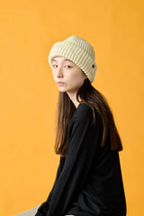 CUFF KNIT CAP / AMULET / CREAM