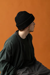 CUFF KNIT CAP / AMULET / BLACK