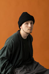 CUFF KNIT CAP / AMULET / BLACK
