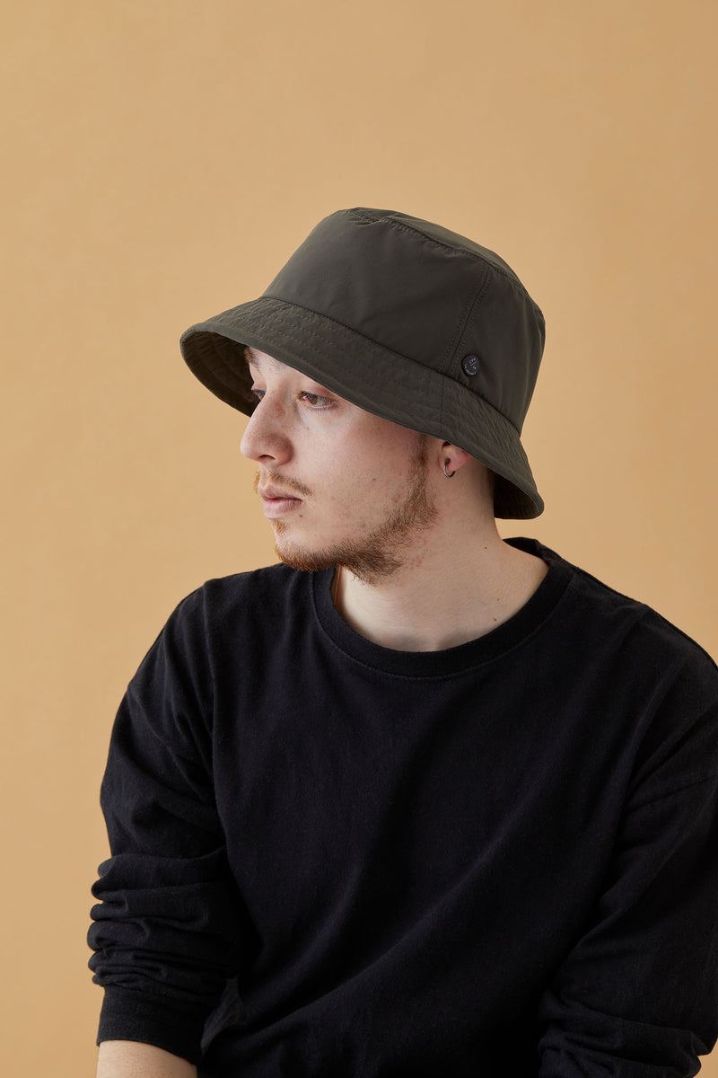 BUCKET HAT / MATT POLY / OLIVE